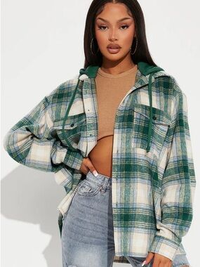 SO Women’s Green Plaid Hooded Shacket Jacket Size Large